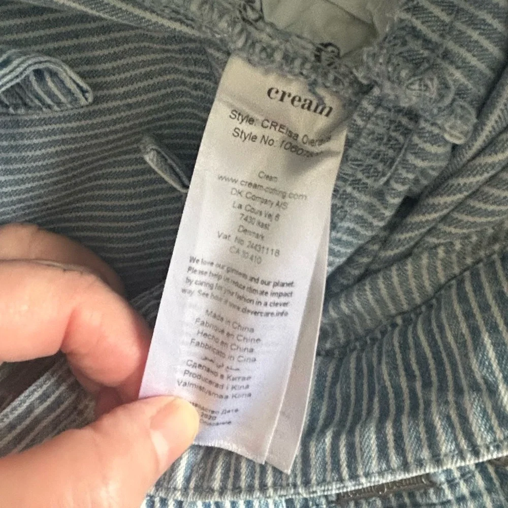 Cream Women’s Faded Blue Denim Pinstripe Overalls with Ruffled Straps  Size XS - Picture 11 of 16